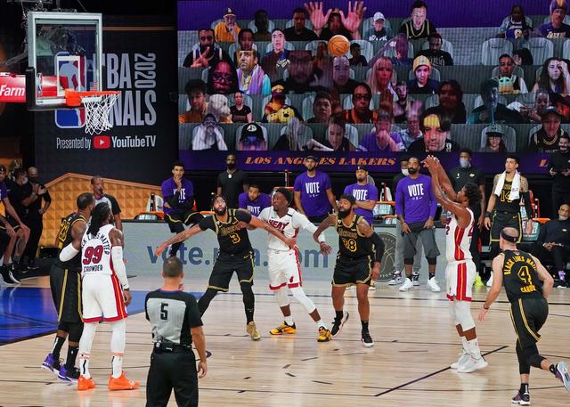 向父亲致敬 向父亲致敬