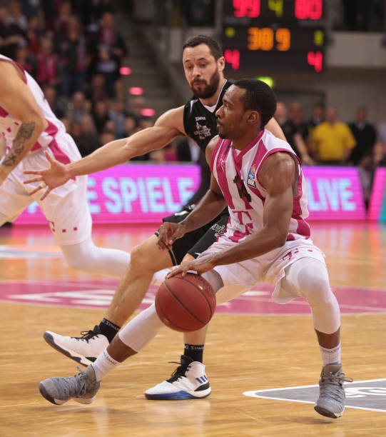 的压迫性反 的压迫性反