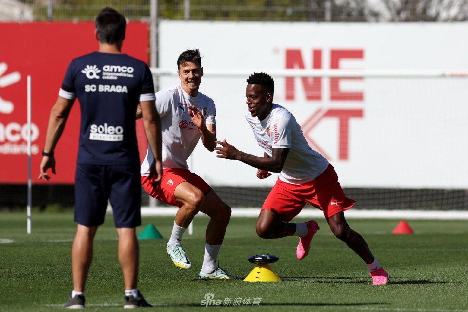 融入本土特 融入本土特