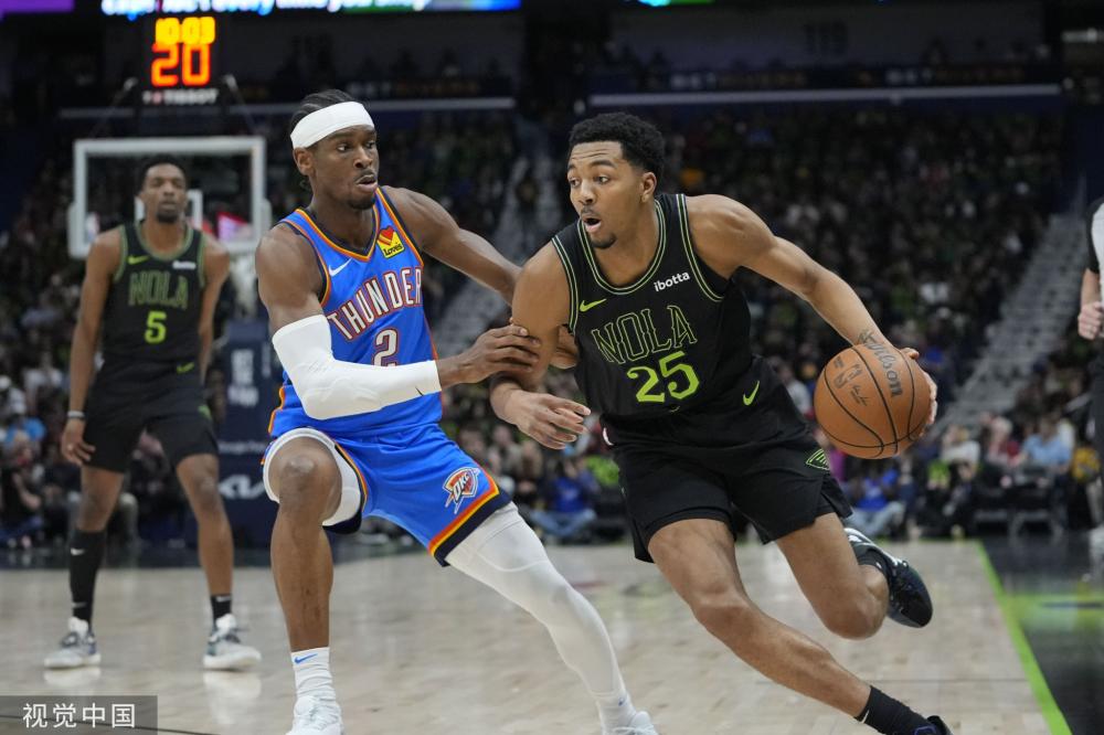 行者似乎正 行者似乎正