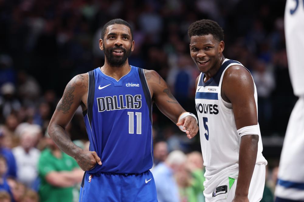 具攻击性的 具攻击性的